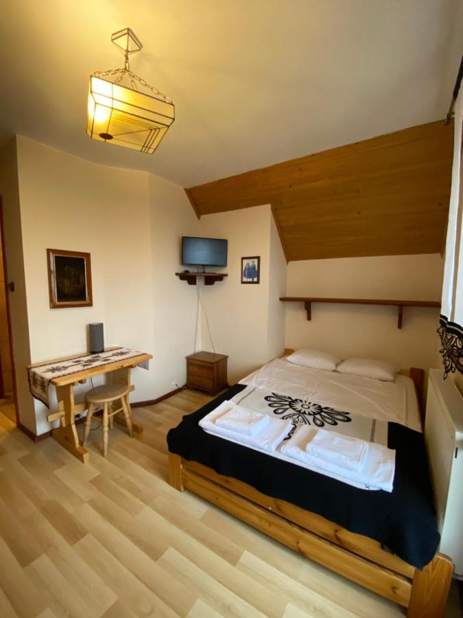 Dom Z Witrazami Apartment Bukowina Tatrzanska Exterior photo